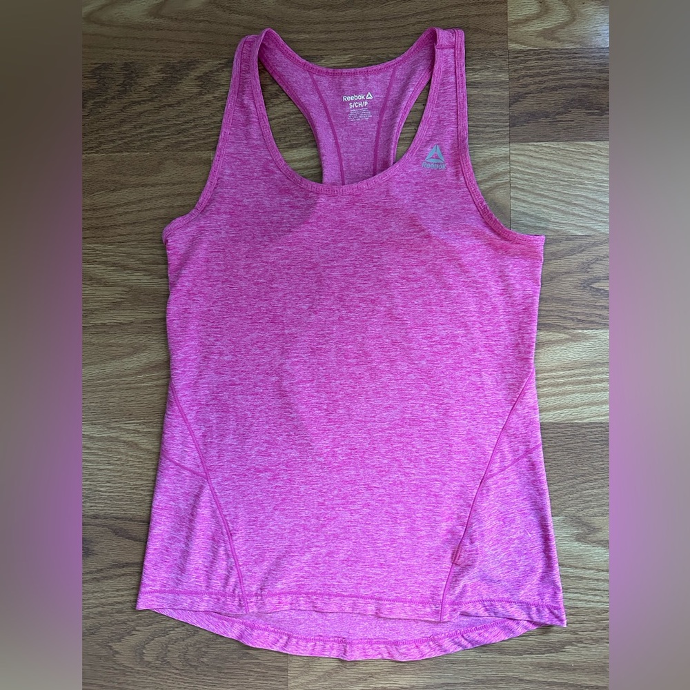 Reebok Pink tank ton size S
